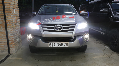 Độ đèn toyota fortuner bi xenon led cao cấp giá rẻ nhất